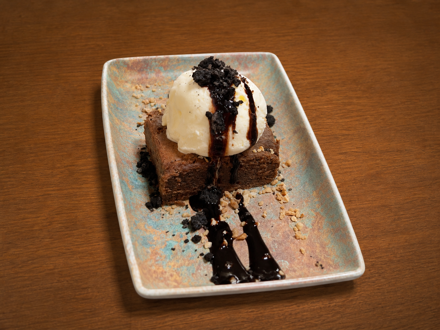 Brownie con helado de vainilla